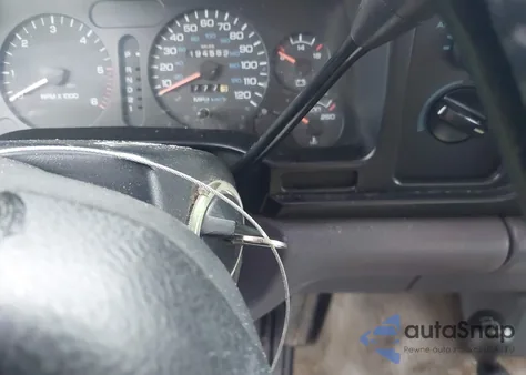 1997 Dodge Ram 1500 St из США, поврежденный, VIN 3B7HF13Z7VG810522